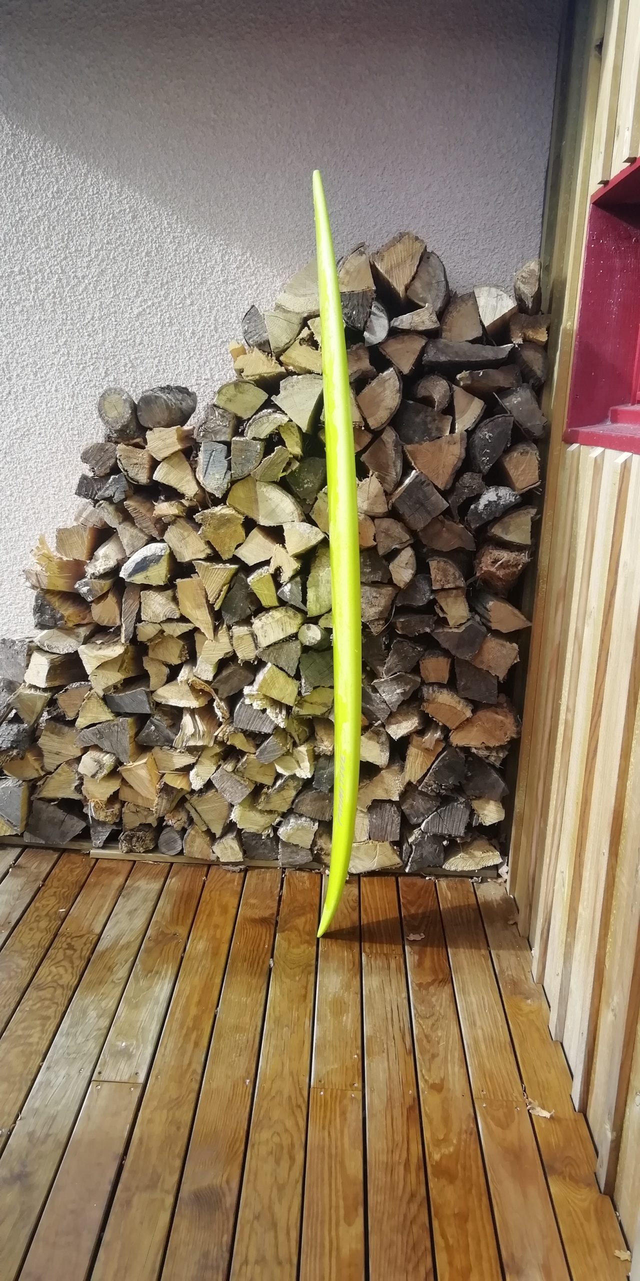 Rocker curve perf program primitive surfboard